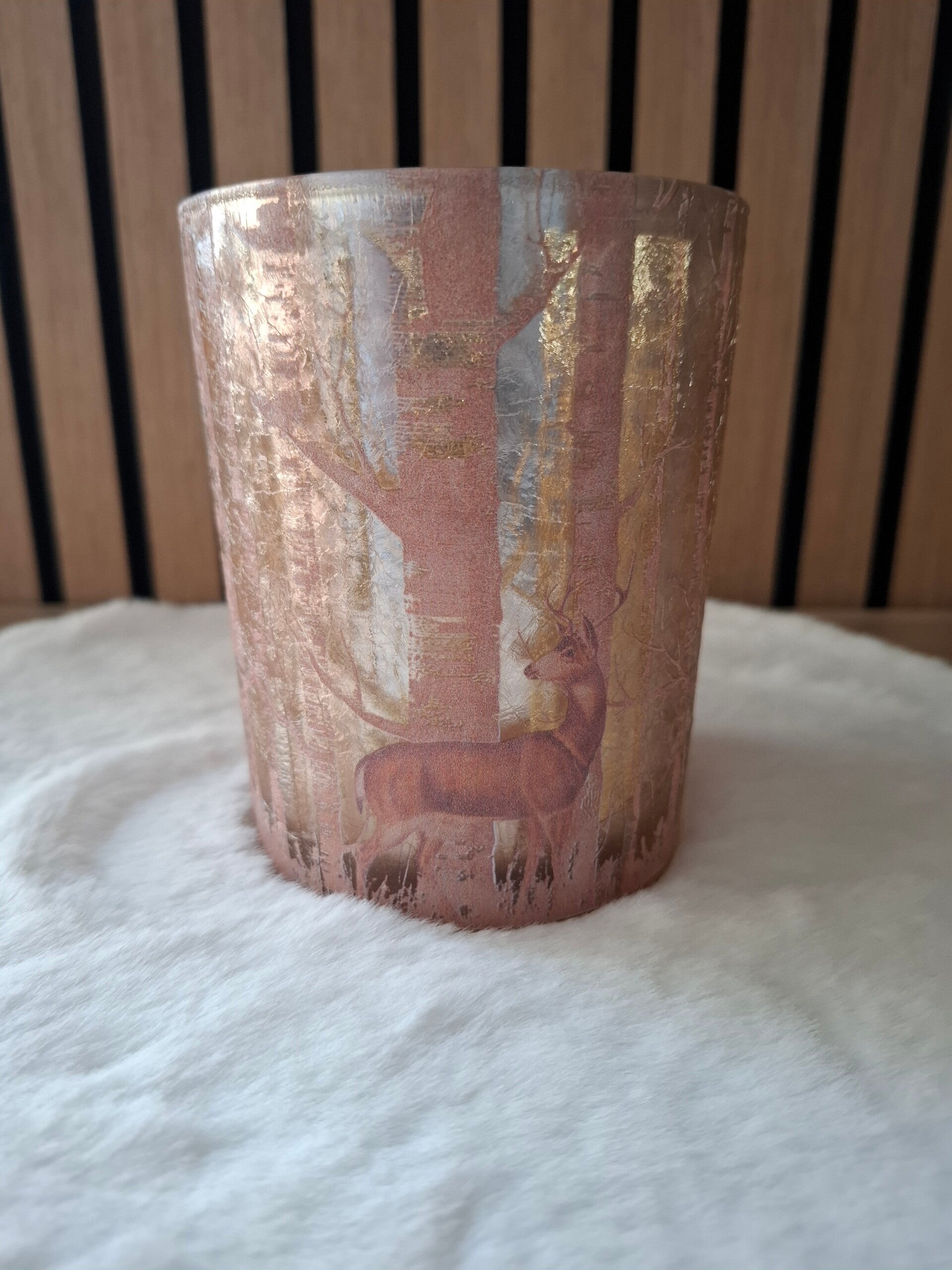 Ruby Gold Tealight Holder – Deer  🦌✨