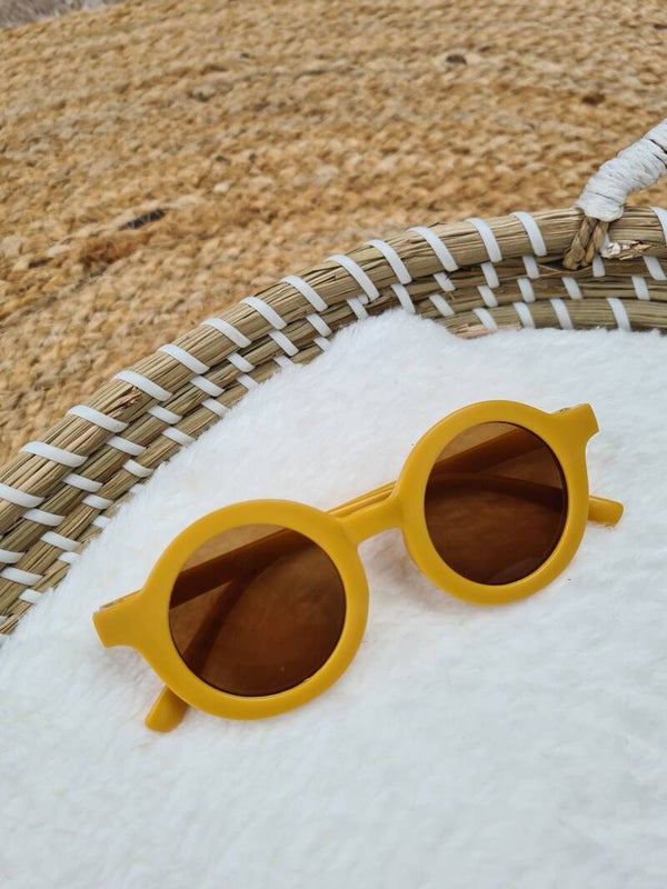 Zonnebril geel
