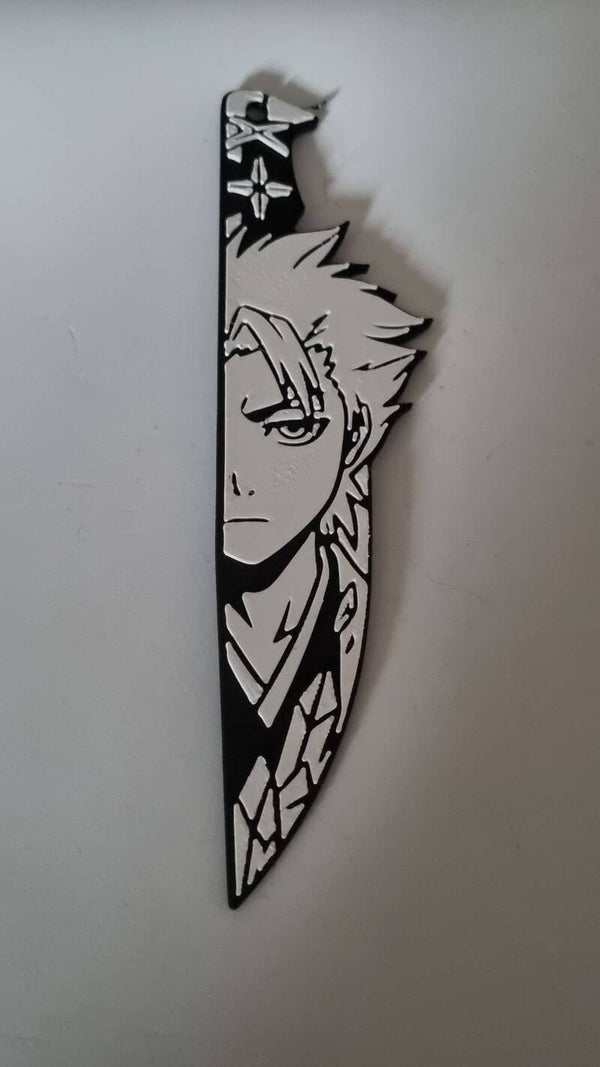 Bleach captain Hitsugaya.