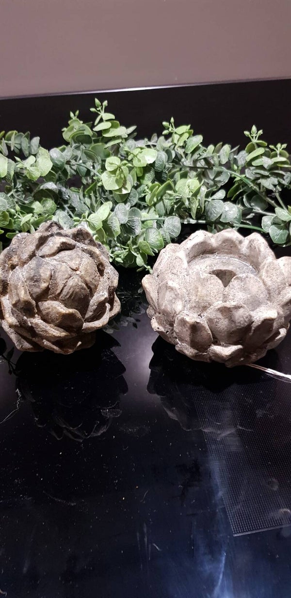 Artisjok theelicht Barn 12 stone grey