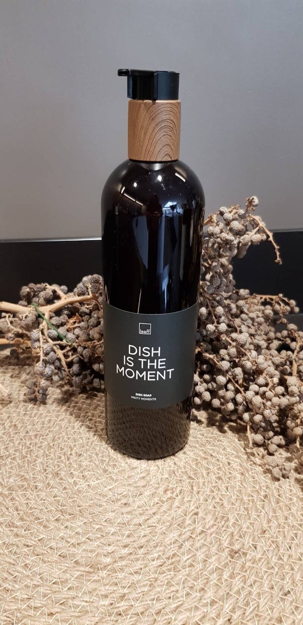 Leeff afwasmiddel "Dish is the moment"