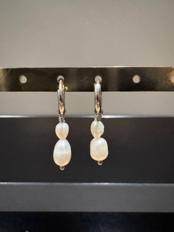 Oorring 'Zilver' Met Parelmoer Steentjes