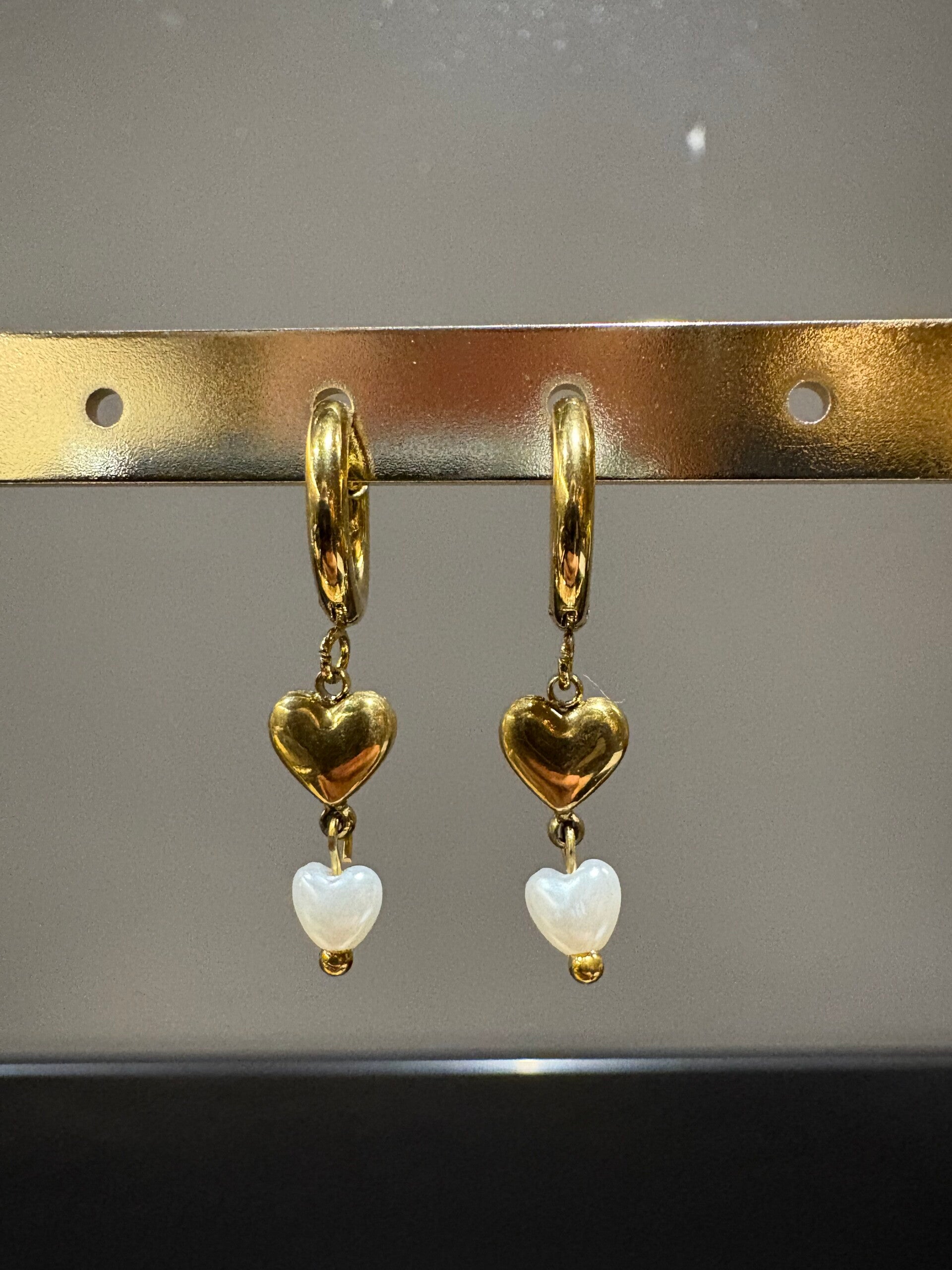 Oorring 'Goud' Met Dubbele Hartjes