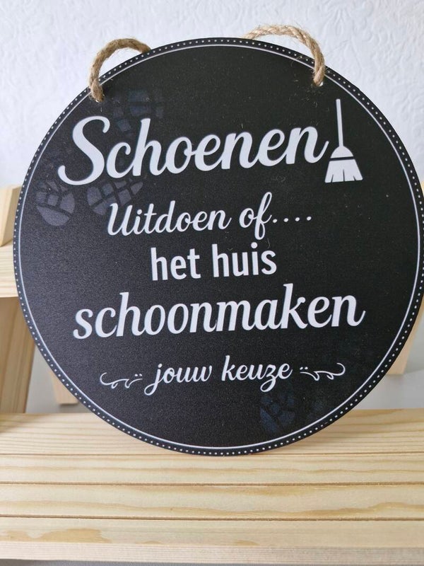 Decoratiebord schoenen uit
