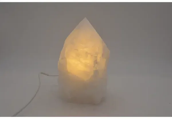 Lamp Bergkristal geslepen punt