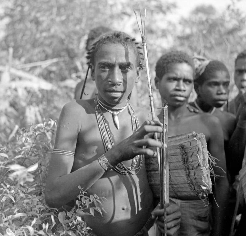 Aitinyo Maybrat 1952 CC-BY-SA TM-10008356 NMVW 