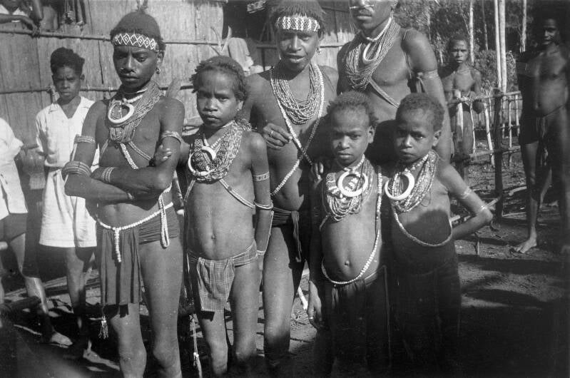 Jan Arie van der Hoeven-091 Ajamaru Ayamaru 1949 