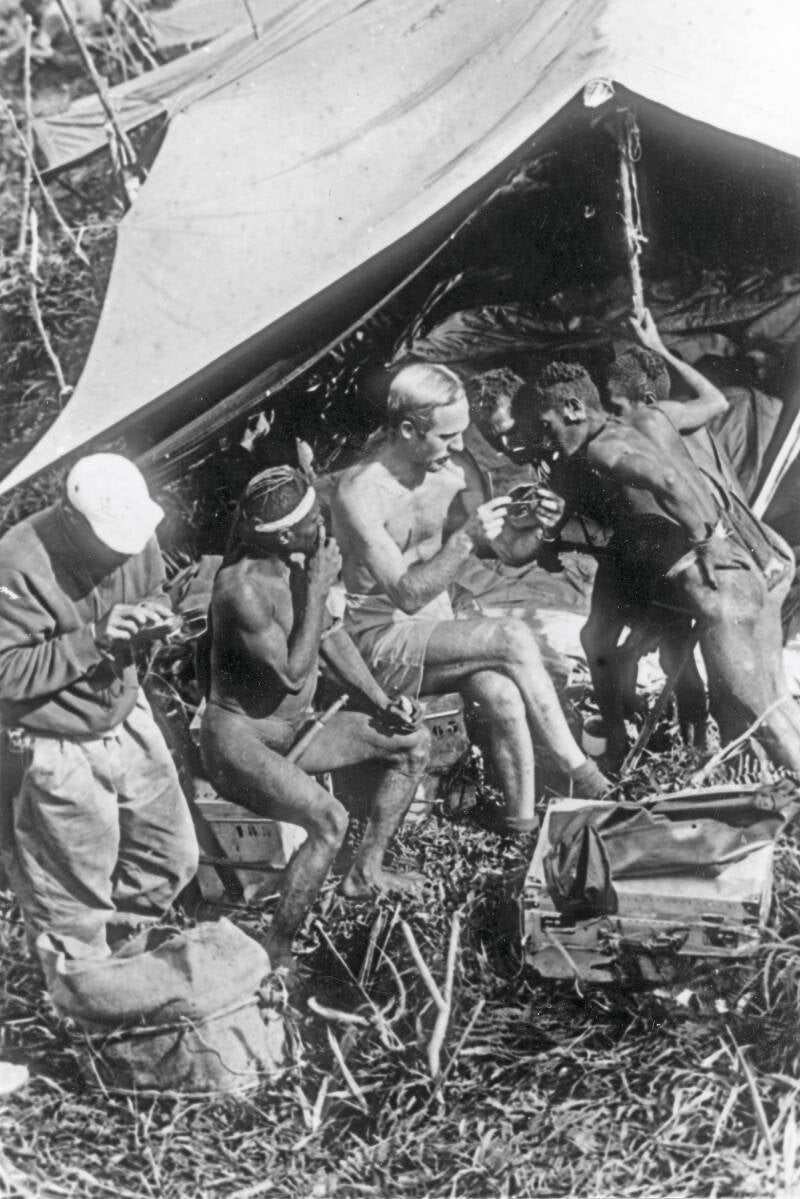 Filmexpeditie Gaisseau Jan Sneep -Album II- 030b