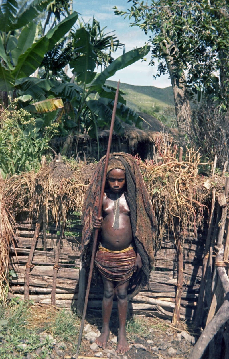 Jules Camps meisje  Baliem 1966 IrianJaya2 - 125  -017 