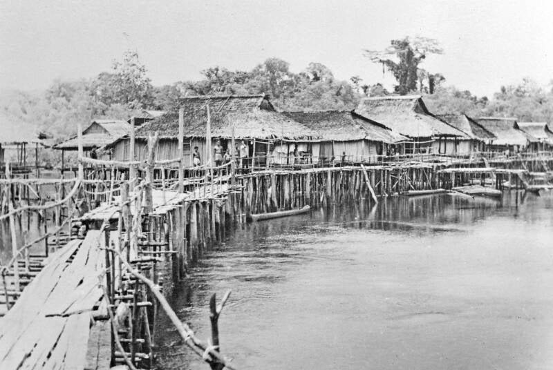 Mamboei (Mambui) Waropenkai. PKN diapositief DSC_7684