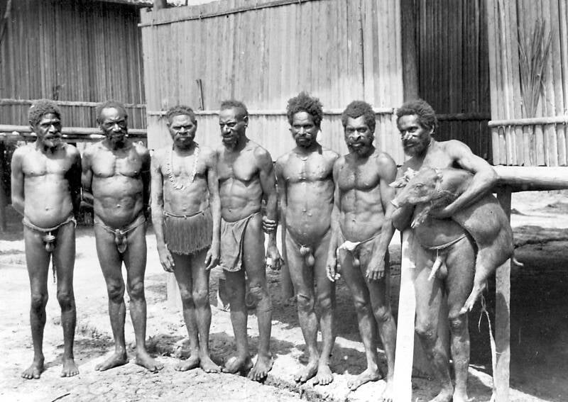 TM-10008861 Citak mannen 1951