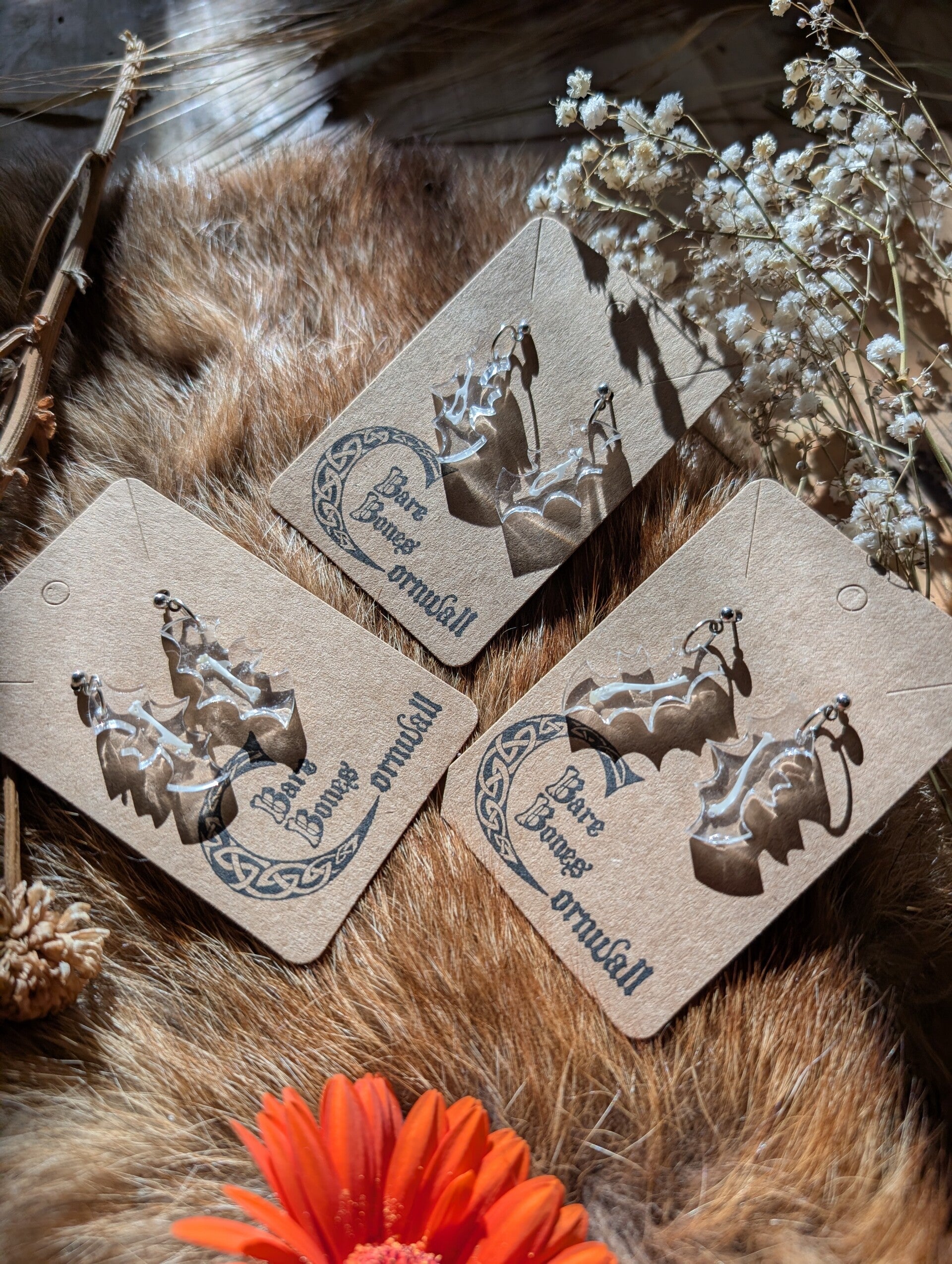 Resin bat studs
