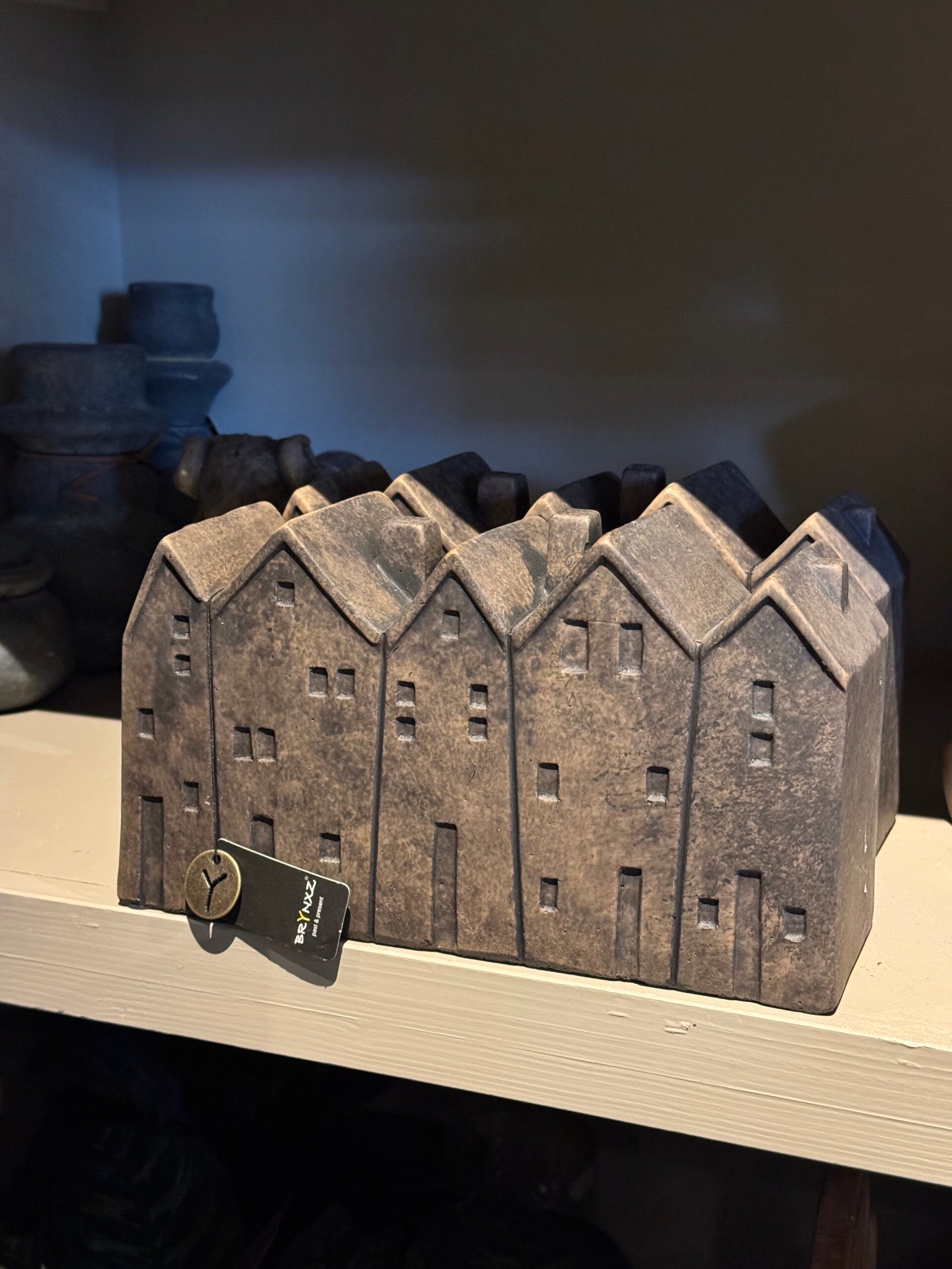 Brynxz Five House in a Row Majestic Brown