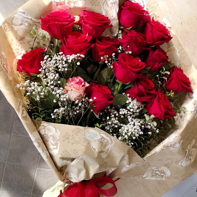 mazzo-di-rose-standard.jpg