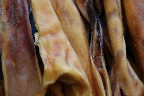 Rinderkopfhaut Stangen (250g**)