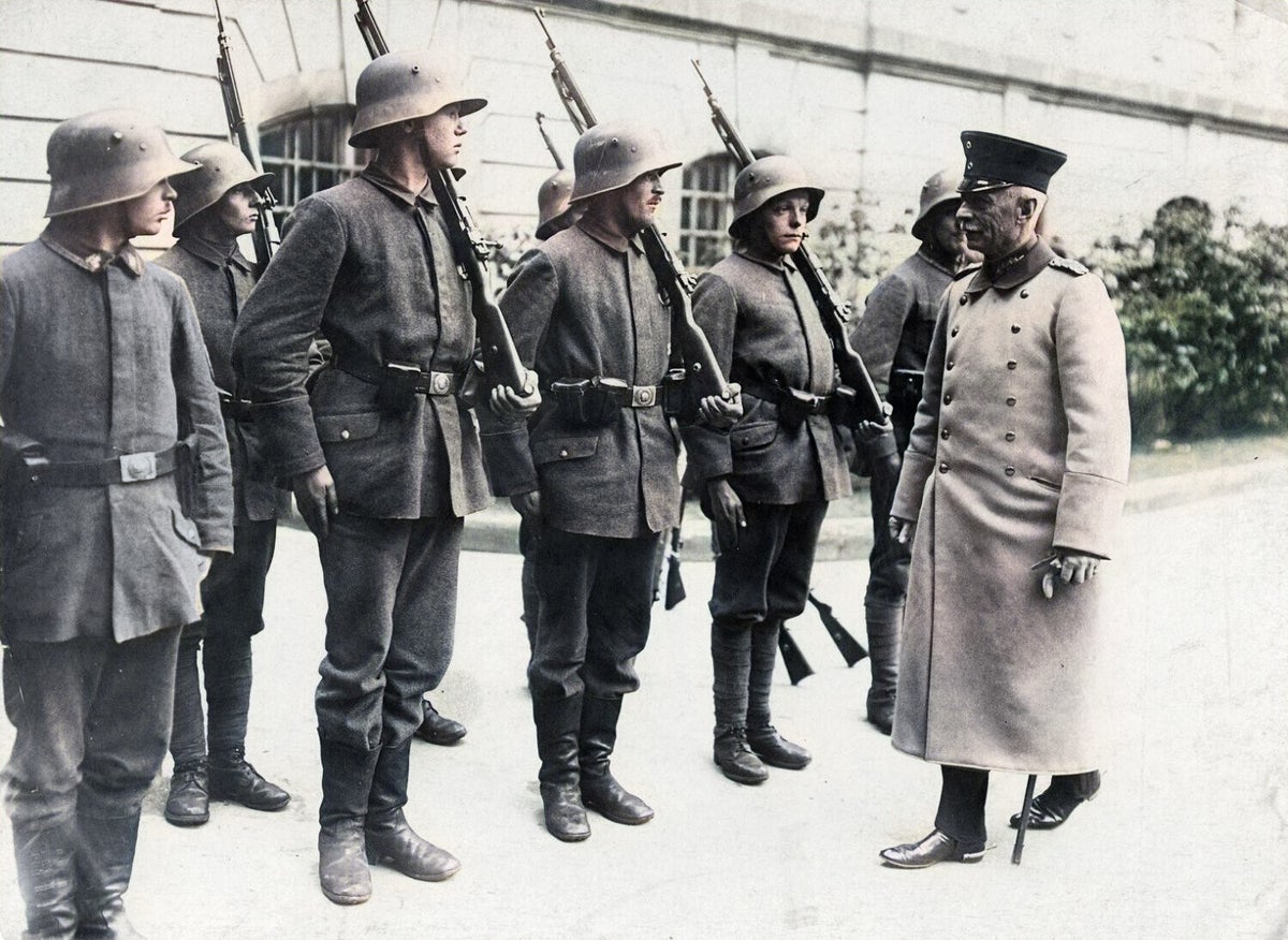 Kapp Putsch / The Weimar Republic / 1918 / Interbellum 1918 - 1936 ...