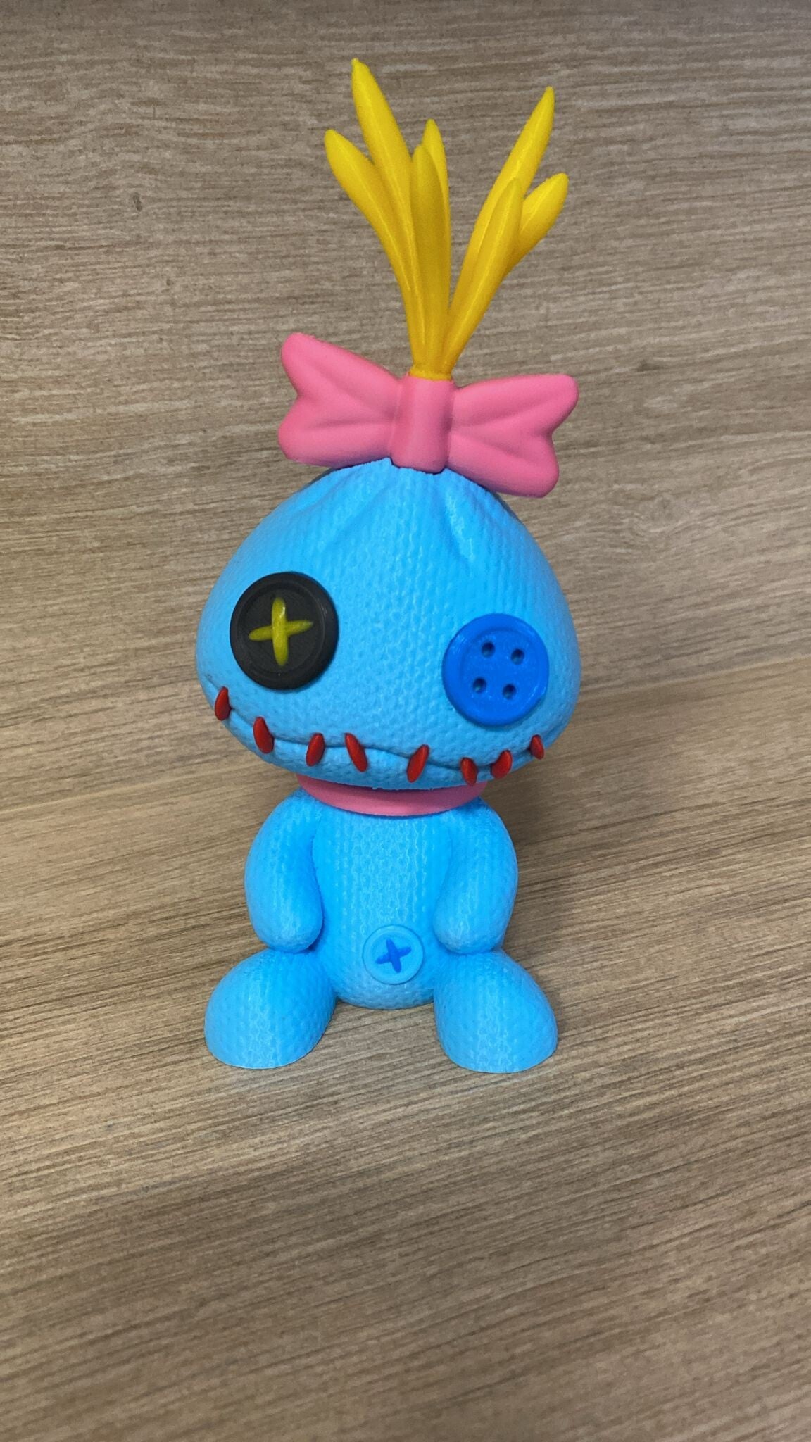 Scrump de 17 centímetros de alto