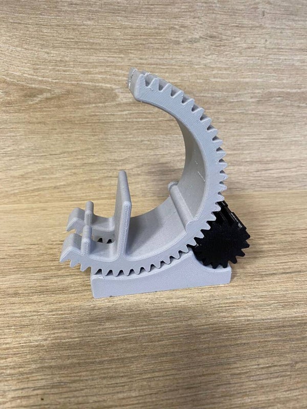 Soporte movil con engranaje