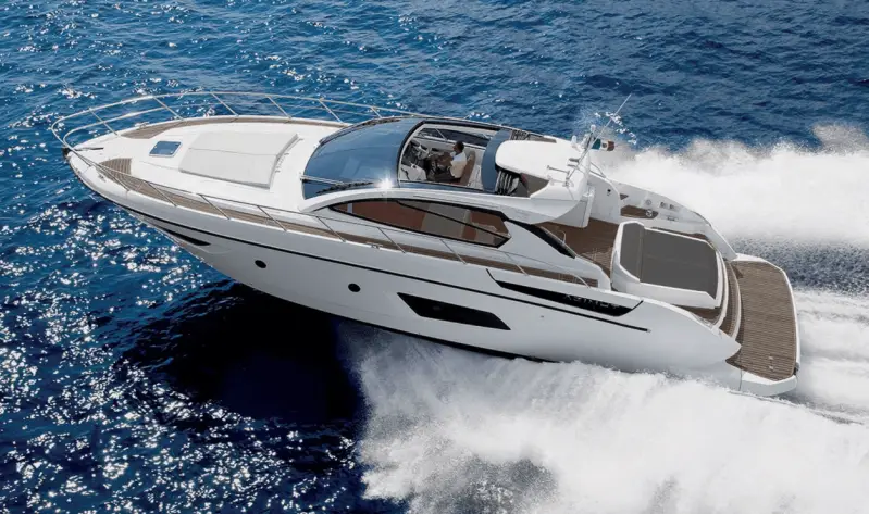 AZIMUT 48 Yacht Charter Saint-Tropez | MSC Yachting Yacht Charter