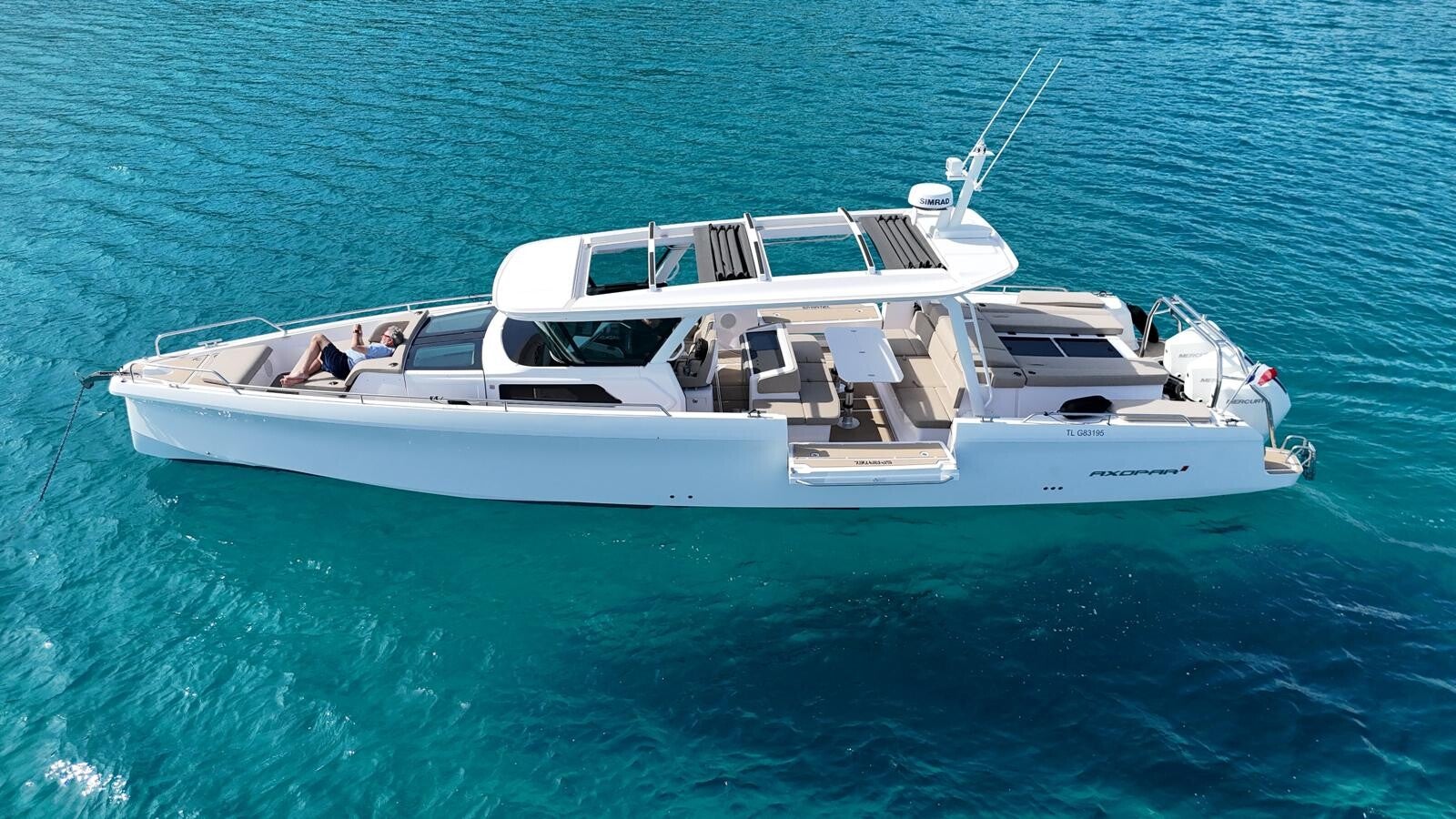 AXOPAR 45 Yacht Charter Saint-Tropez - MSC Yachting Saint-Tropez
