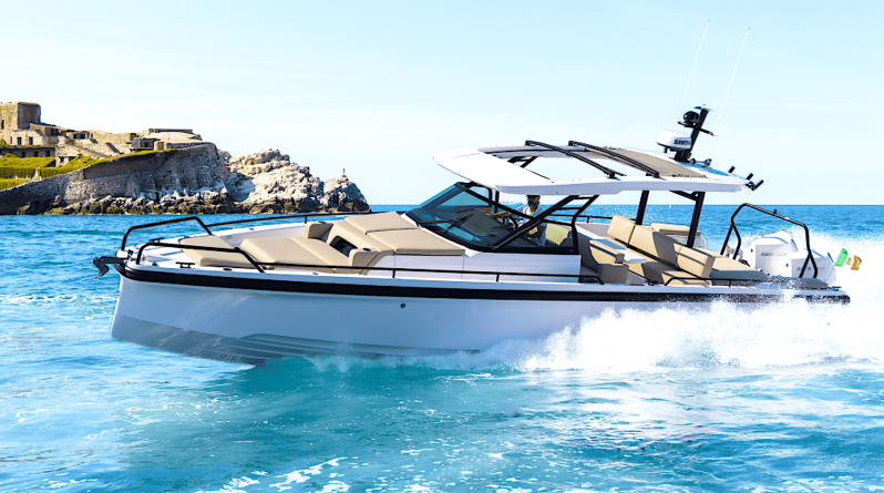Axopar 37 Yacht Charter - MSC Yachting Saint-Tropez