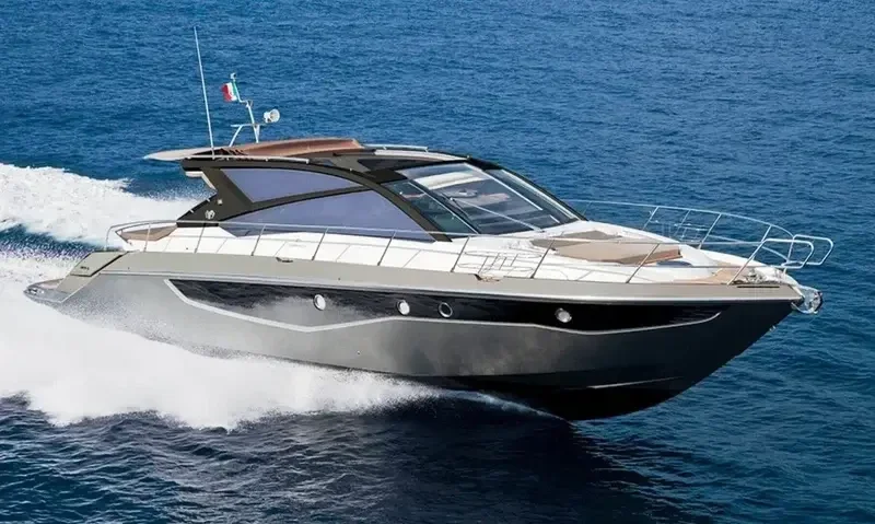 Cranchi 60 Yacht Charter Saint-Tropez - MSC Yachting Saint-Tropez
