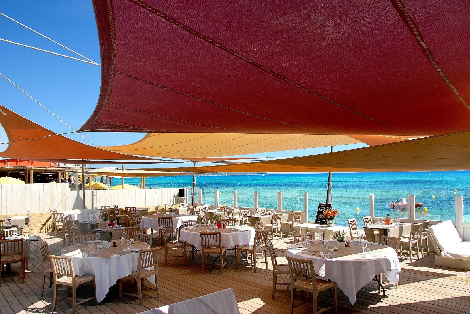 Tropicana Beach in Pampelonne - MSC Yachting Saint-Tropez