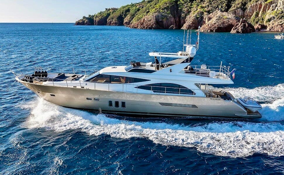 ARMONEE Yacht Charter - Couach Yachts - MSC Yachting Luxury Charter