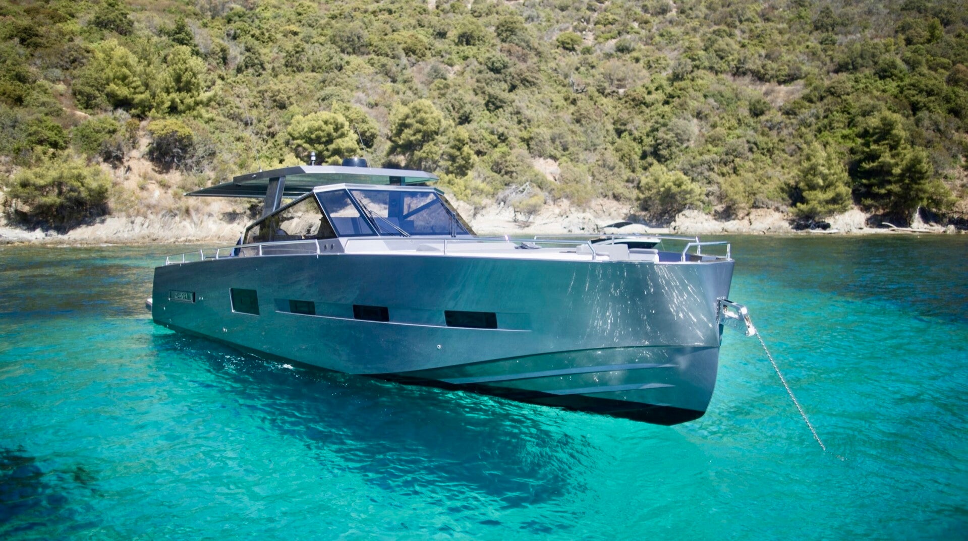 Med 52 Yacht Charter Saint-Tropez - MSC Yachting Saint-Tropez