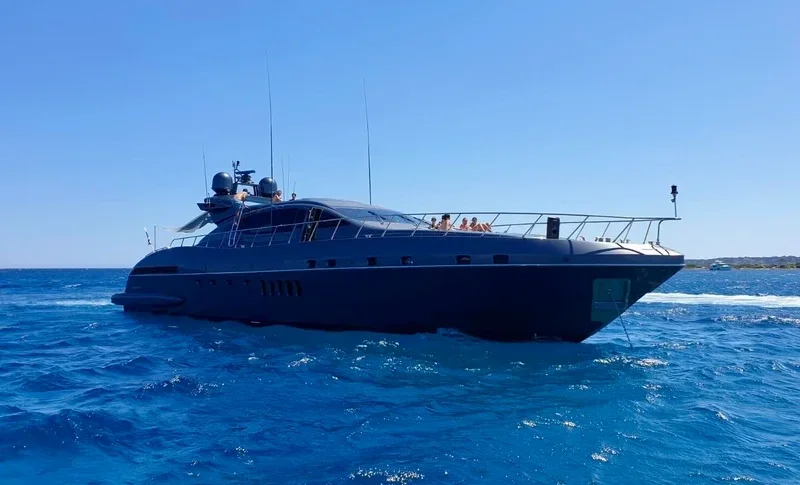 Mangusta 92 REVELLA Day Yacht Charter - MSC Yachting French Riviera