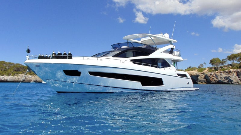 SARAHLISA Yacht Charter - MSC Yachting Sunseeker Yachts