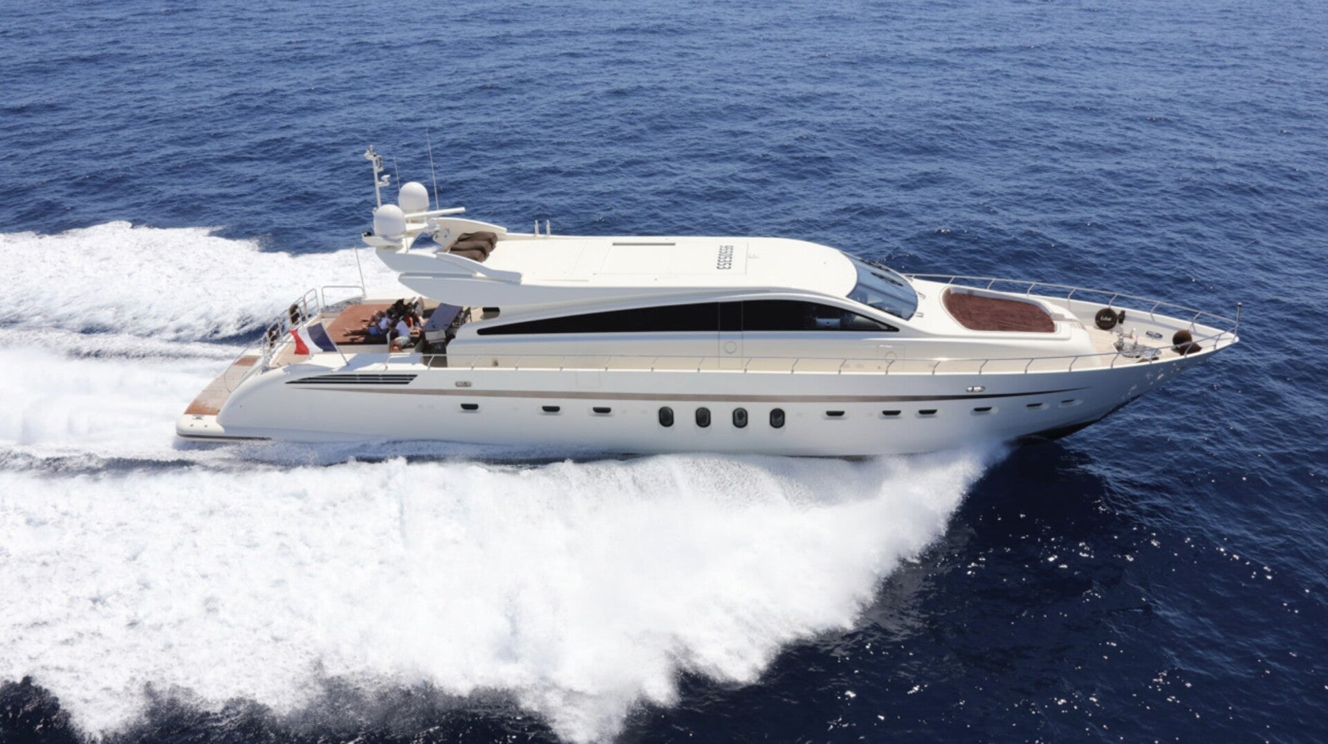 Leopard 31 ECLAT Yacht Charter - MSC Yachting Leopard Yachts
