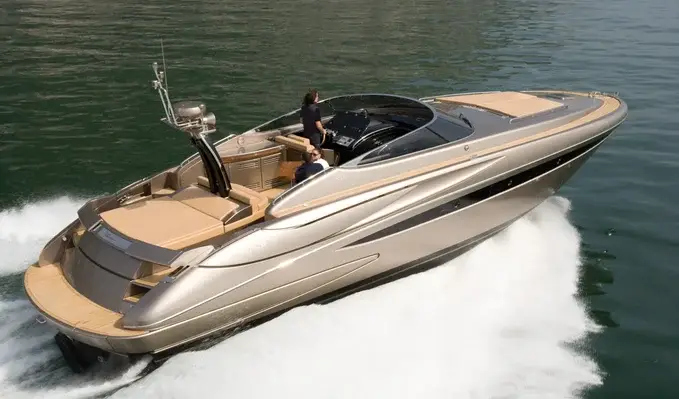 RIVA 52 Yacht Charter Saint-Tropez | MSC Yachting Yacht Charter