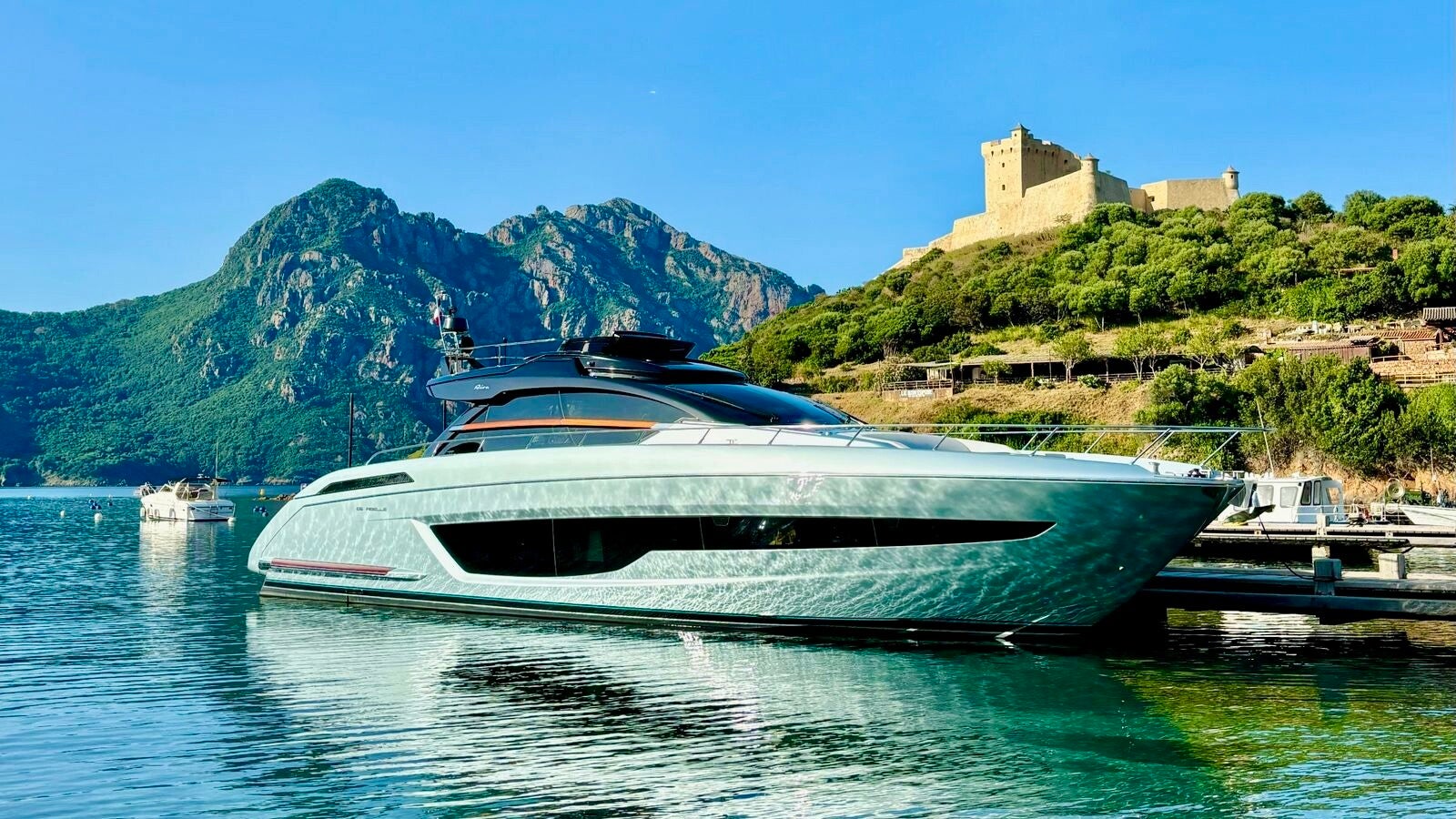 PSALM French Riviera Yacht Charter - Riva Yachts - MSC Yachting Luxury Charter