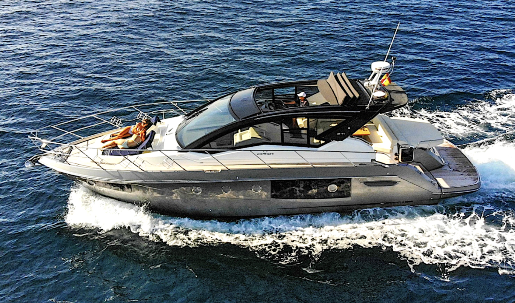 Cranchi MI 44 Yacht Charter - MSC Yachting Saint-Tropez