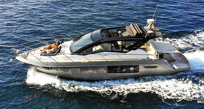 Cranchi MI 44 Yacht Charter - MSC Yachting Saint-Tropez