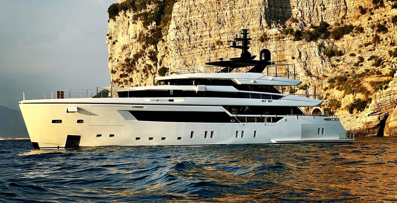 AIX Superyacht Charter - Sanlorenzo Yachts - MSC Yachting Luxury Charter