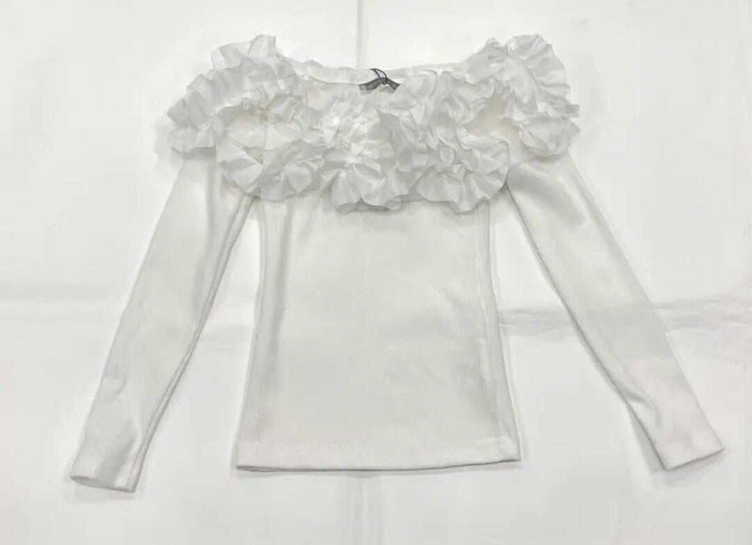 Ruffle top white