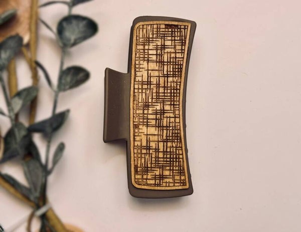 Rustic Lines Clip