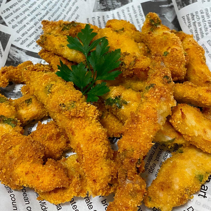 Tiras de pollo. (Con patatas)
