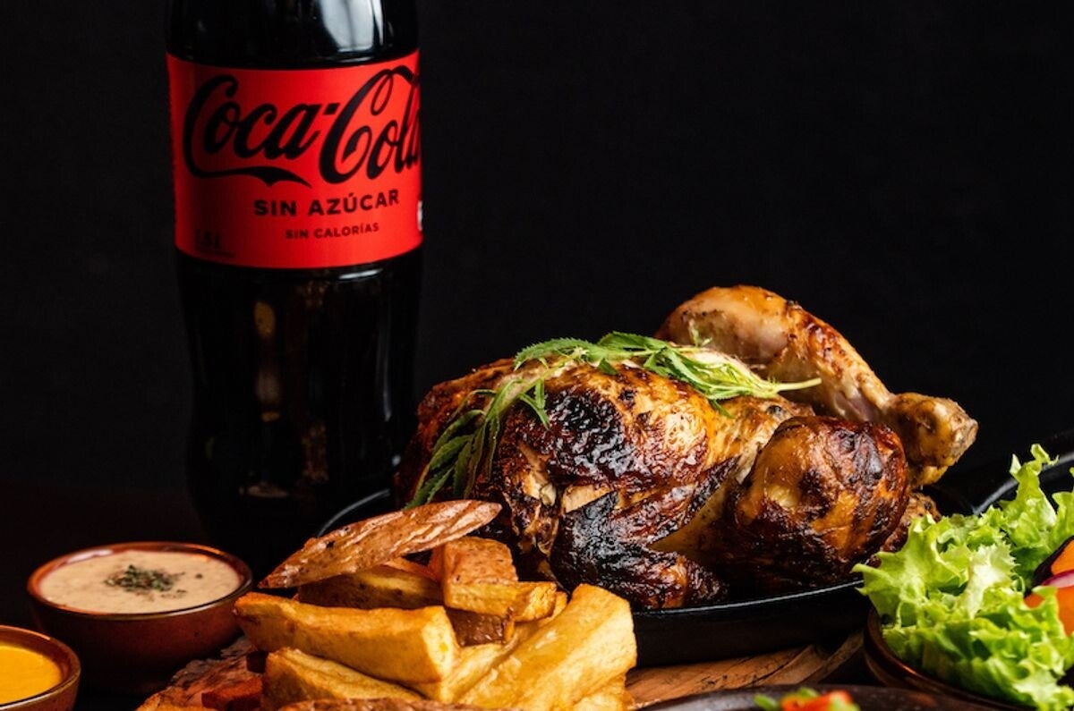 Combo pollo entero (+Patatas +Ensalada +Bebida 2L)