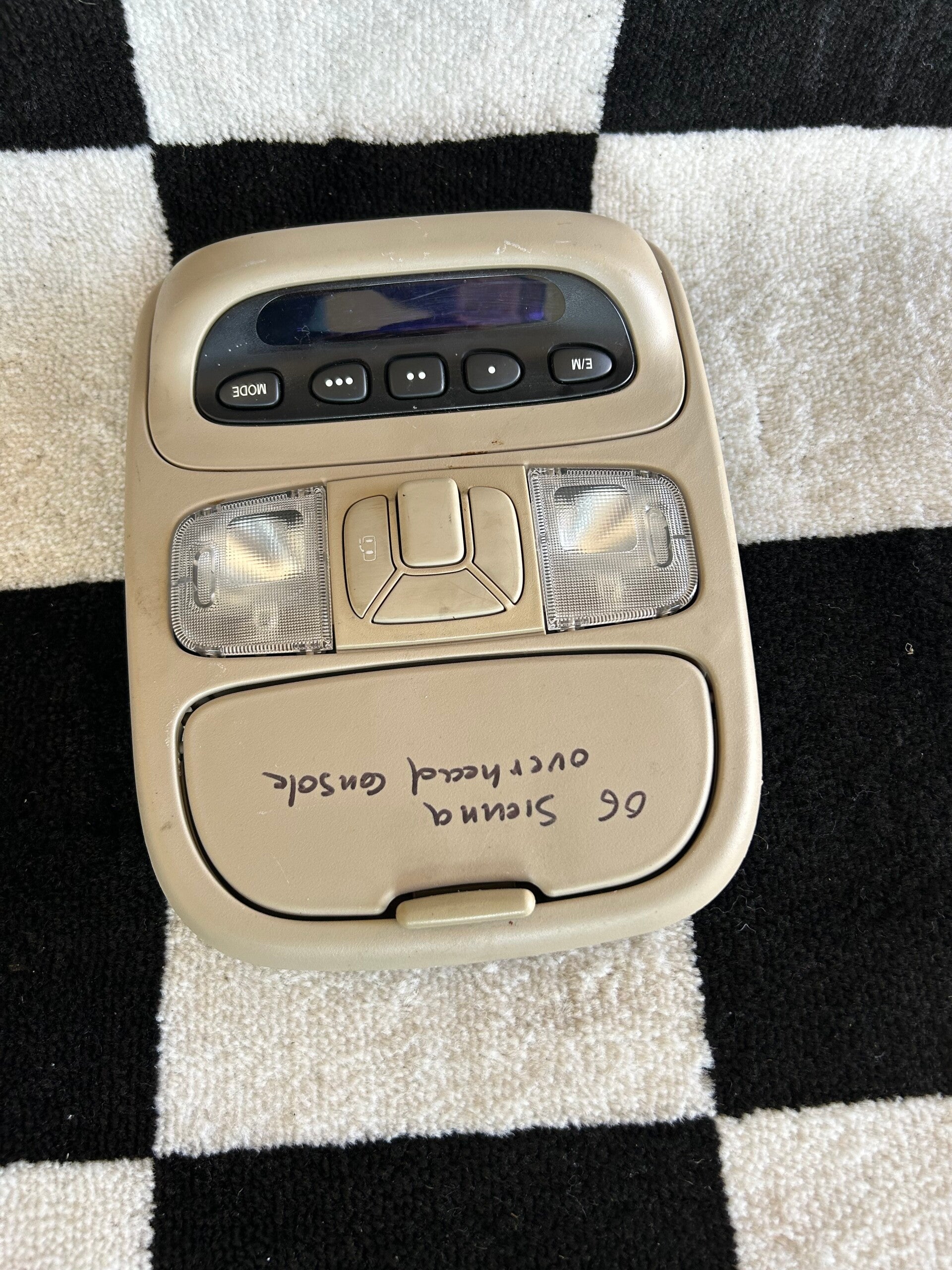 2004–2008 Toyota Sienna OEM Overhead Console Tan 83290-08011