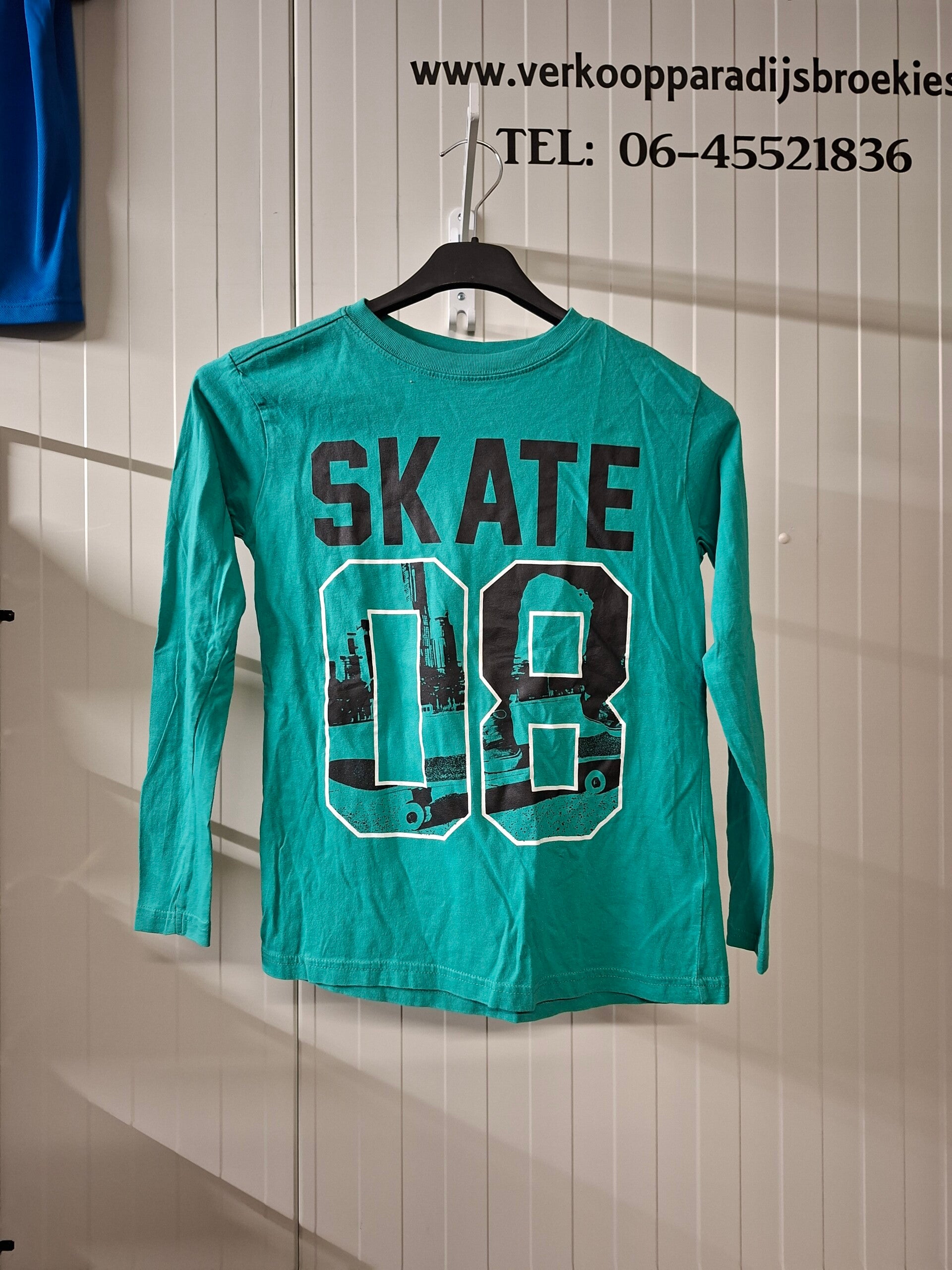 Groen Jongens Tshirt Met Lange Mouwen: Maat 146