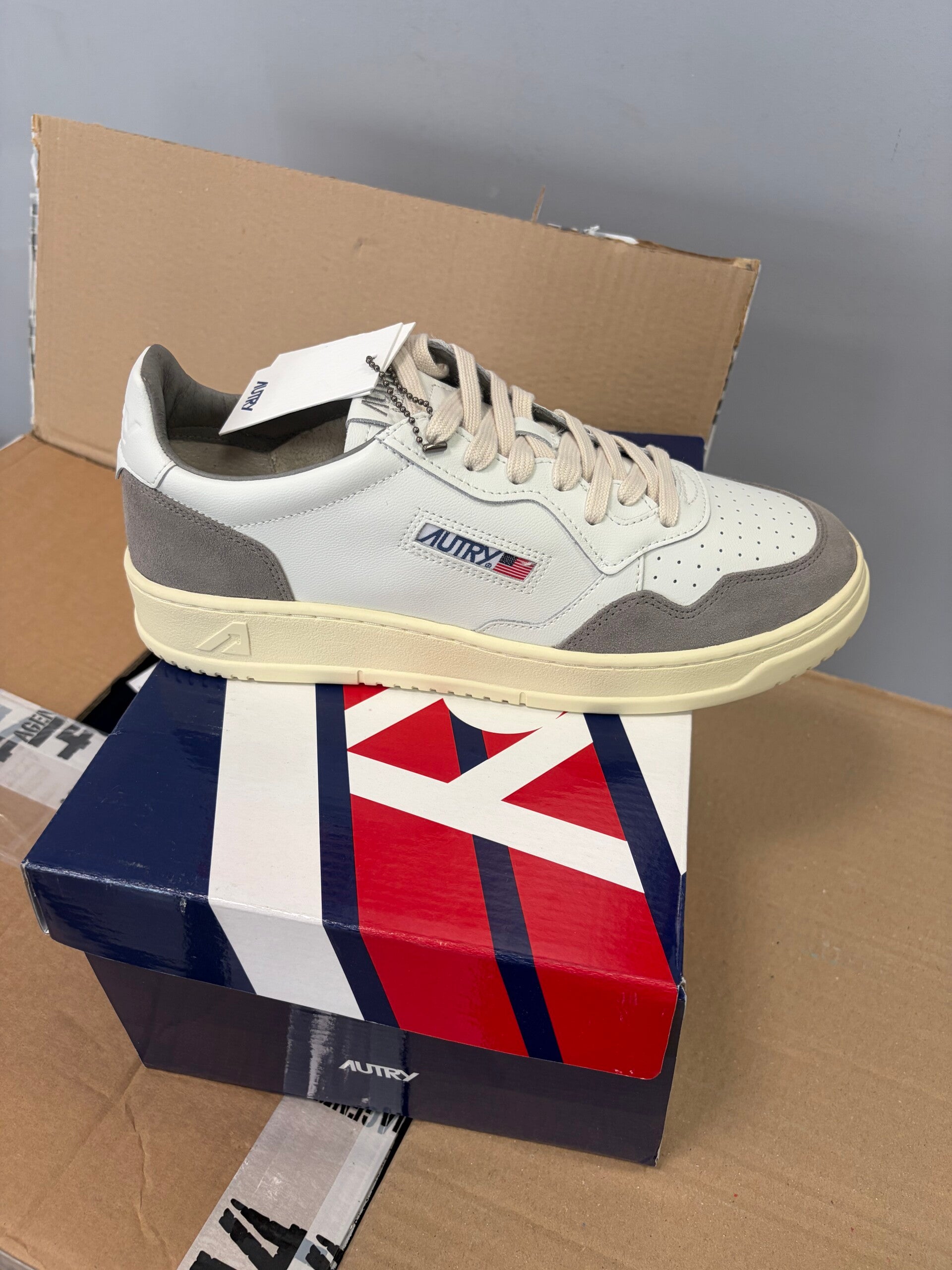 SNEAKERS AUTRY
