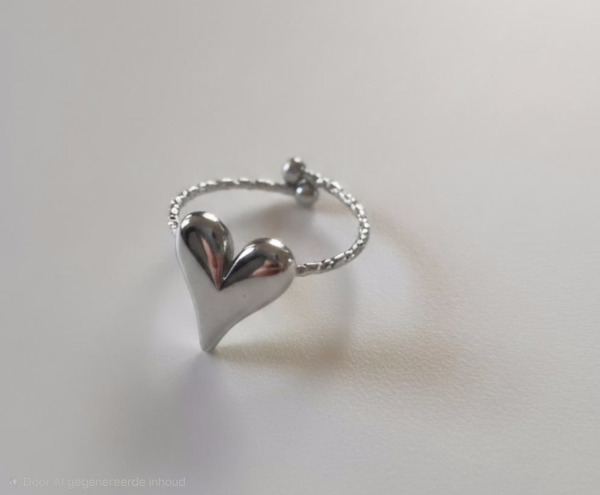 Puffy hart ring