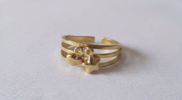 Stella charm ring