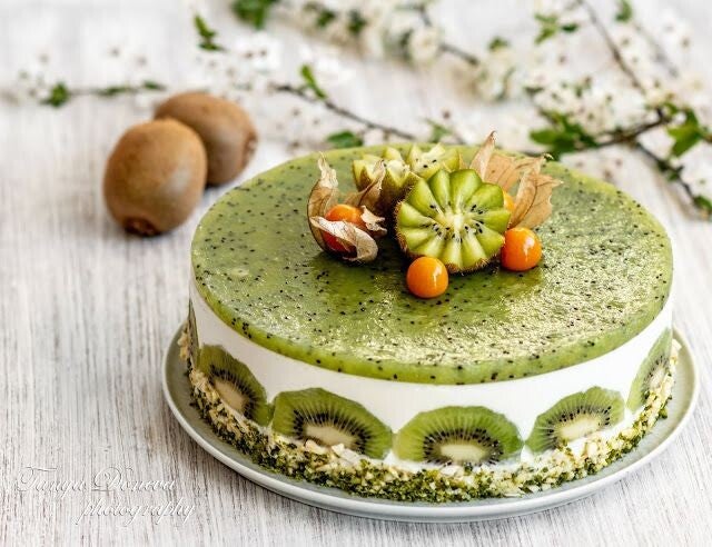 No- Bake kiwi strawberry cheesecake (10parts)