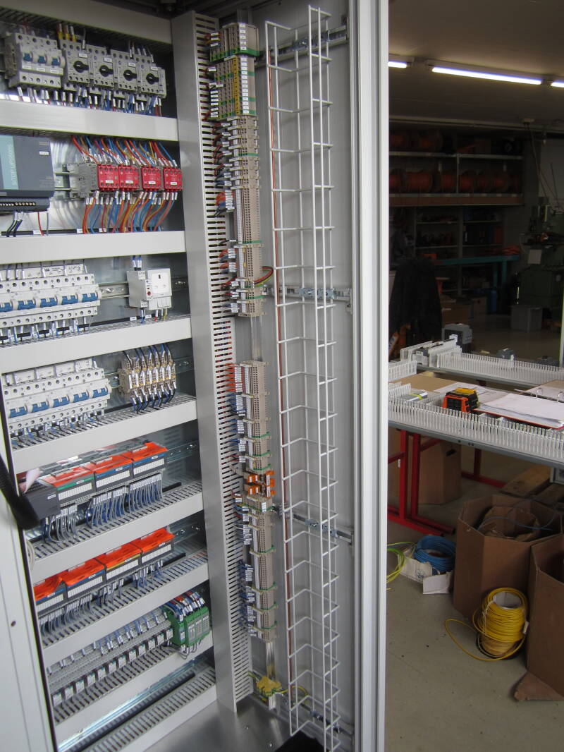 img_6263-standard-zlx38k.jpg