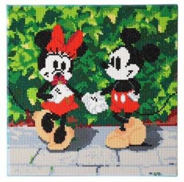 Crystal Art Kit® Disney Minnie and Mickey (30x30)  CAK-DNY703M