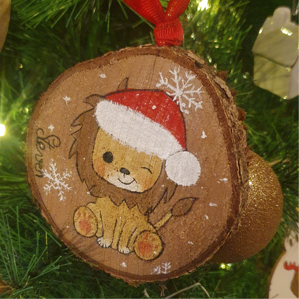 Boules de Noël en bois, peintes à la main